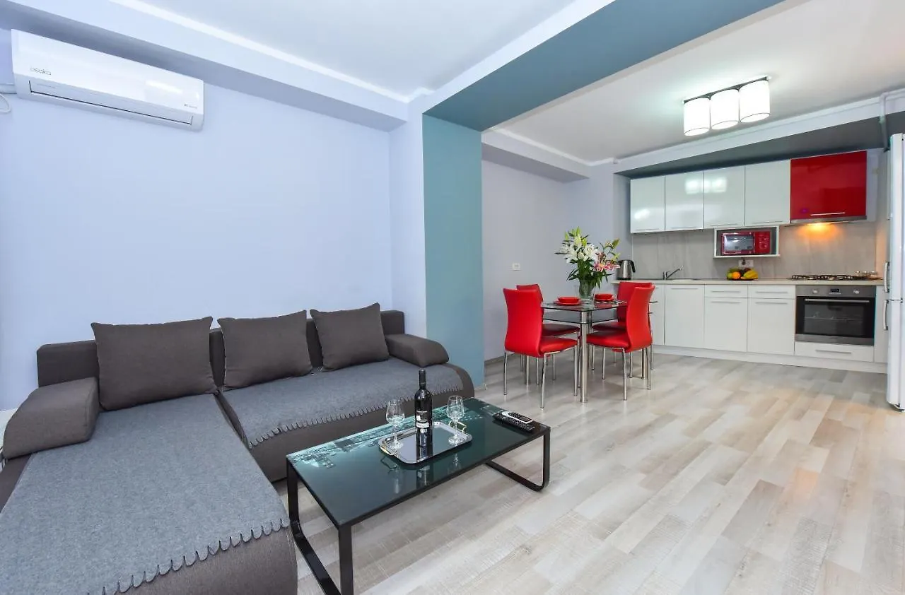 Ben Yehuda - Shabbat Friendly Apartments Bucharest Romania