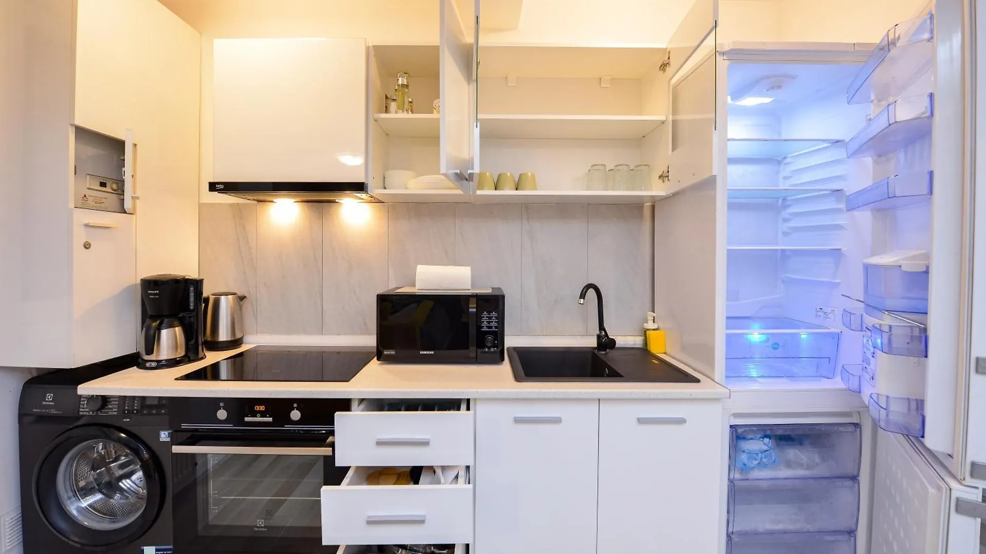 Ben Yehuda - Shabbat Friendly Apartments Bucharest