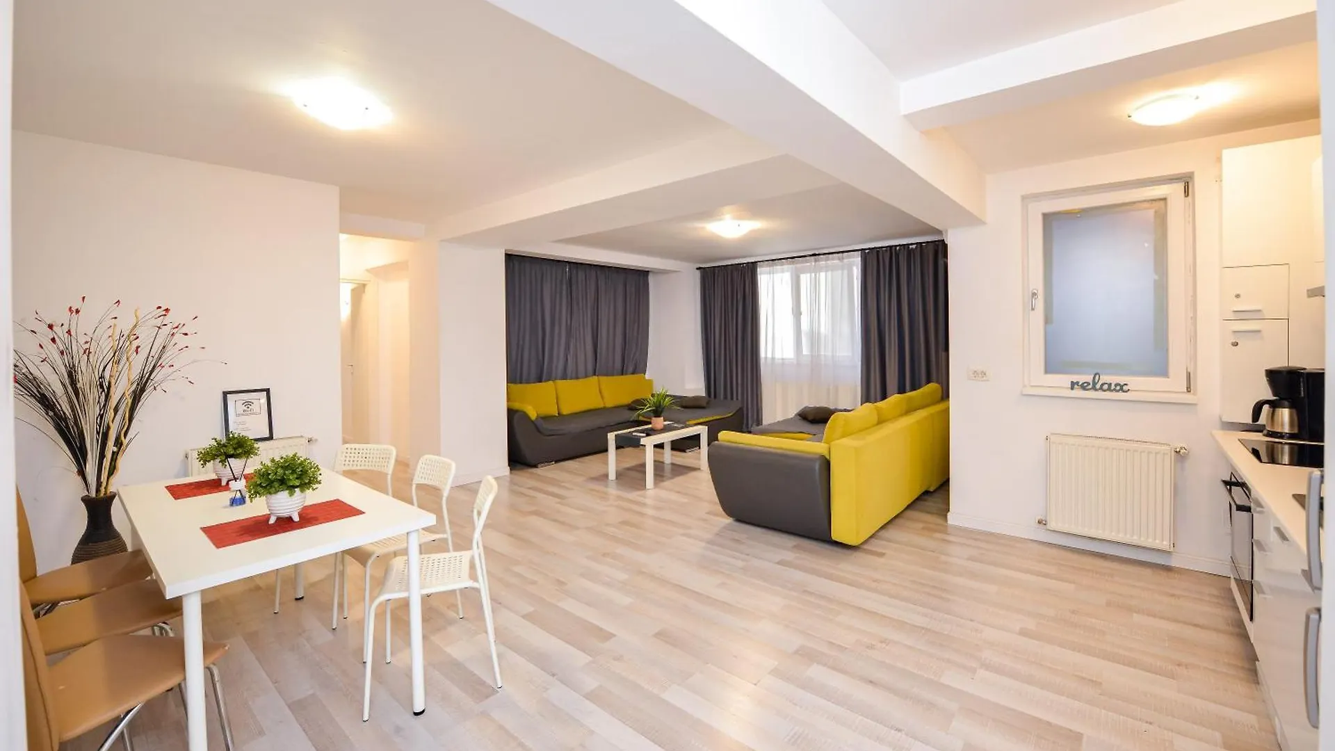 Ben Yehuda - Shabbat Friendly Apartments Bucharest Romania