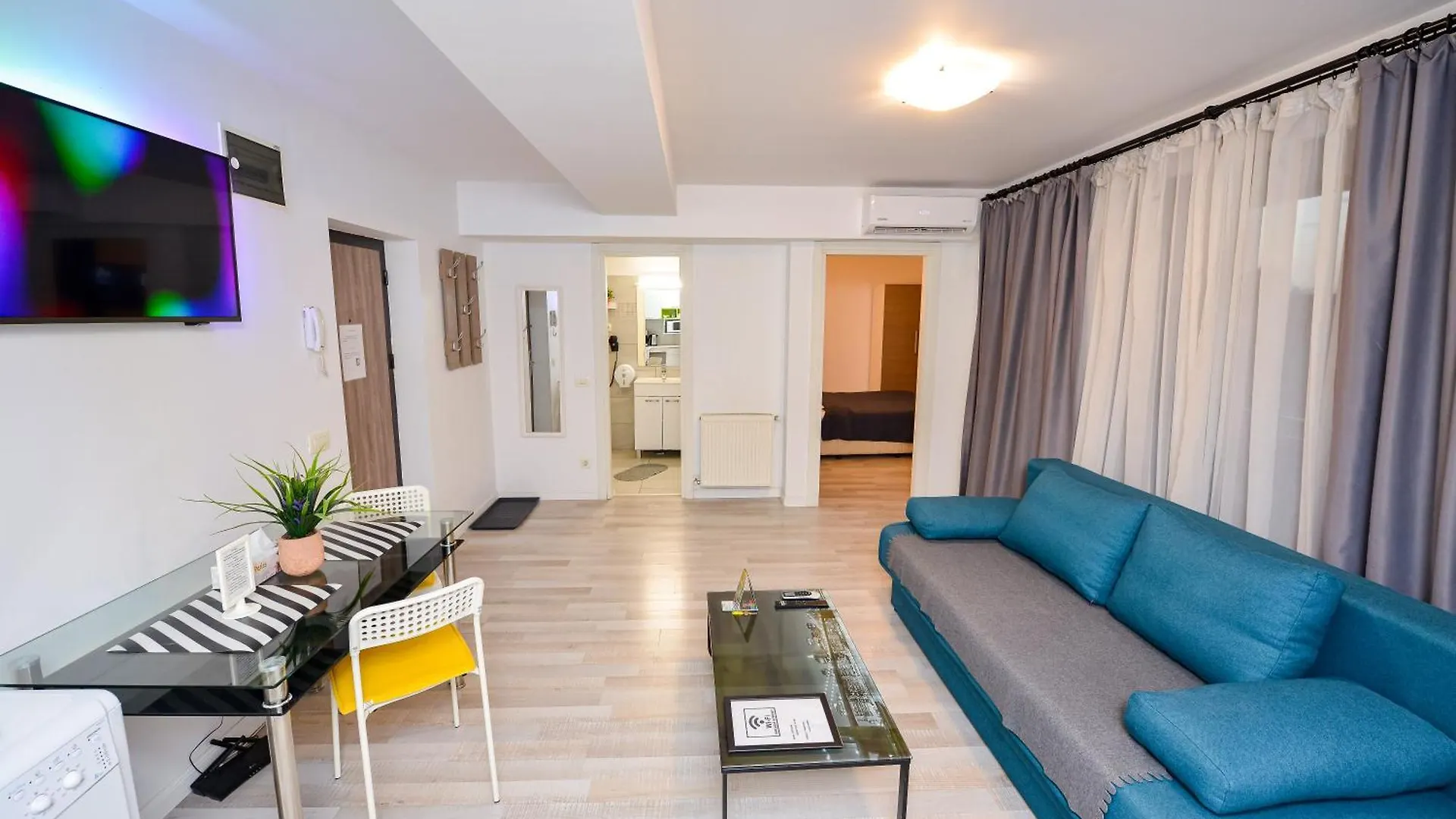 Ben Yehuda - Shabbat Friendly Apartments Bucharest Romania