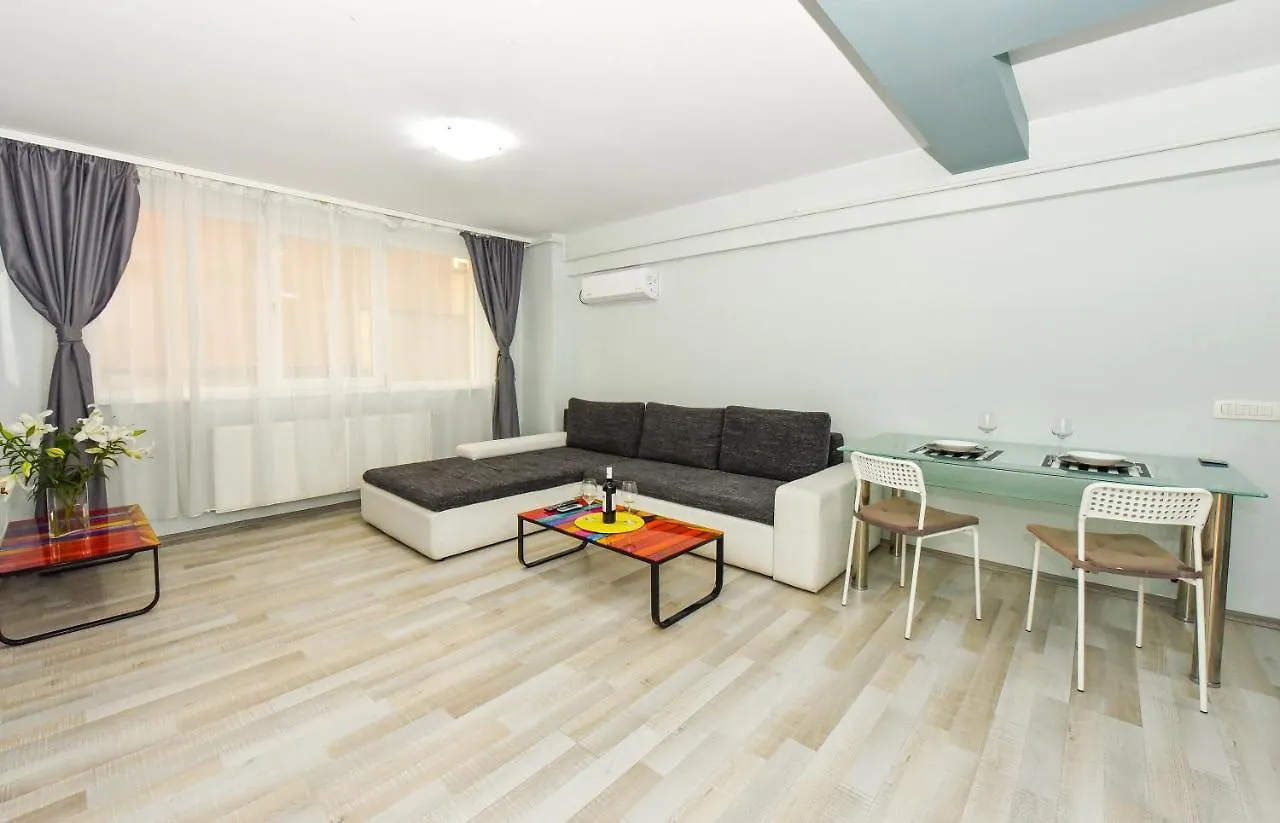 Ben Yehuda - Shabbat Friendly Apartments Bucharest Romania